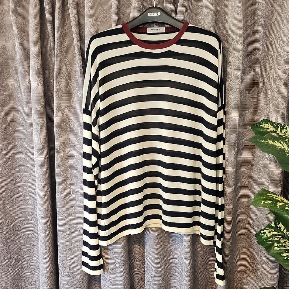 Striped Black and White Crew Neck Sweater